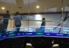 Rupiah Menguat, IHSG Melonjak di Penutupan Perdagangan Kamis