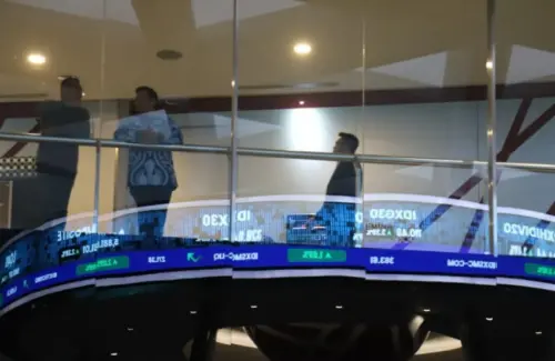 Rupiah Menguat, IHSG Melonjak di Penutupan Perdagangan Kamis