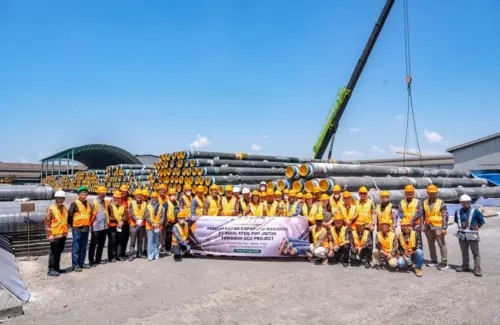 Proyek Tangguh UCC Rampungkan Pelapisan Pipa Lepas Pantai di Gresik
