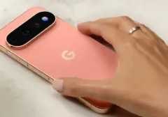 Aplikasi Pihak Ketiga 'HiLight Studio' Ubah Fitur LED Pixel 11 Pro Jadi Lebih Canggih