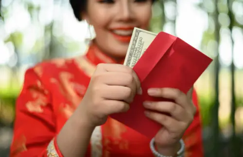 Enam Shio Beruntung Diprediksi Raih Puncak Keuangan di Tahun Ini