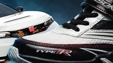Honda Hadirkan Sepatu Anak Bergaya Civic Type R, Inovasi Terbaru untuk Si Kecil