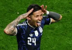 Xabi Alonso Tegaskan Enzo Fernández Bertahan di Chelsea