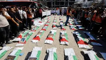 Ratusan Warga Palestina Gelar Pemakaman Massal 50 Jenazah Korban Agresi Israel di Gaza