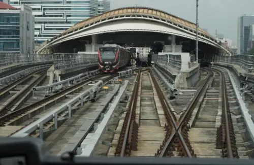 LRT Jabodebek Capai 3 Juta Penumpang di Juli 2026, Catatkan Rekor Penggunaan