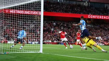 Debut Gemilang Tzolis Warnai Kemenangan Arsenal 3-0 atas Coventry