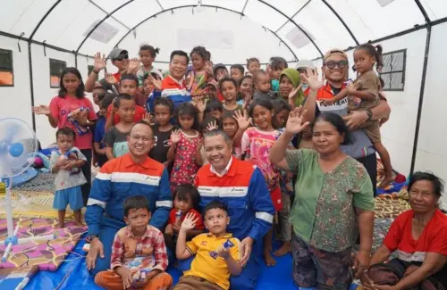 Pertamina Salurkan Bantuan Kemanusiaan Pascagempa Flores, Fokus pada Kebutuhan Mendesak dan Trauma Healing