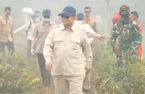 Prabowo Subianto Pimpin Rapat Darurat Penanganan Karhutla di Palangkaraya