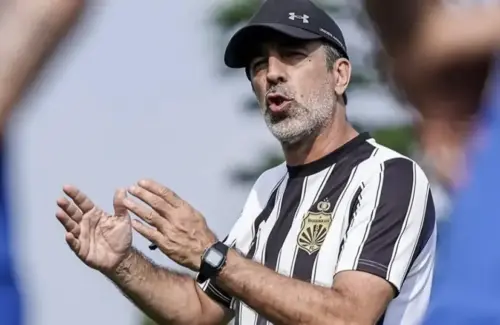 Oscar Bruzon Ungkap Ambisi Bhayangkara FC Raih Papan Atas Superliga 2026/2027 dengan Amunisi Baru