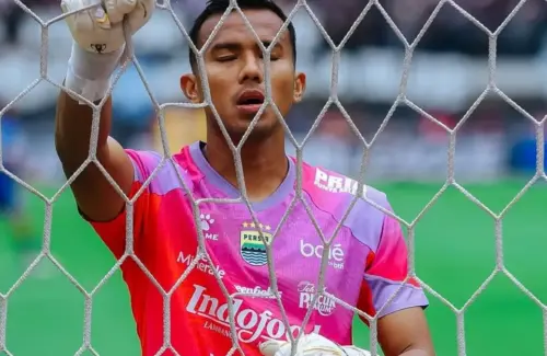 Mario Jozic: Teja dan Fitrah Siap Jaga Gawang Persib Lawan Manila Digger