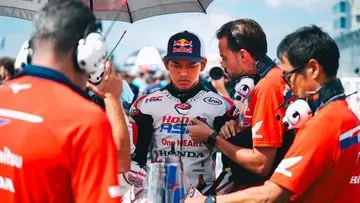 Marc Marquez Beri Dukungan Veda Ega Pratama dalam Latihan Bersama di Sirkuit