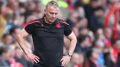 Manajer Wrexham Akui Belum Ada Jaminan Rekrutan Baru Meski Diskusi dengan Pemilik Klub