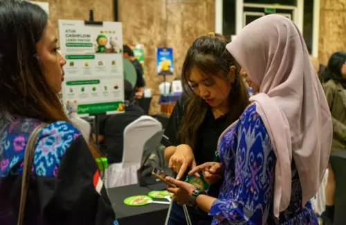 Kredit Pintar: Edukasi dan Akses Pembiayaan Digital untuk Pengguna Bijak