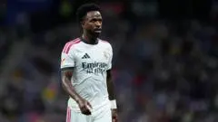 Mourinho Ingatkan Vinicius Jr Kendalikan Emosi Saat Terprovokasi