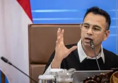 Raffi Ahmad Salurkan Bantuan Rp1 Miliar untuk Korban Kebakaran Kampung Adat Sade