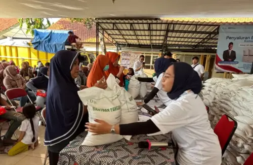 Jual Beras Bansos di Surabaya? Siap-siap Masuk Daftar Hitam Pemkot
