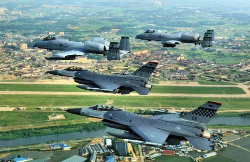 NATO Gelar Latihan Kilat dengan Jet Tempur Canggih Dekat Perbatasan Rusia