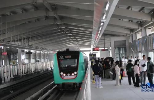 Investasi Rp2,7 Triliun untuk Perpanjangan LRT Jakarta ke Dukuh Atas
