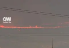 Kebakaran Hutan Nevada Memaksa Evakuasi Puluhan Ribu Warga