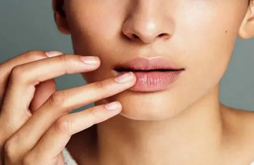 Mengungkap Misteri Merah Merona dan Kepekaan Bibir Manusia: Lebih dari Sekadar Ciuman