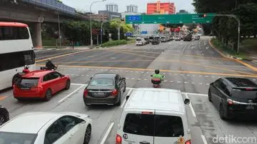 Singapura Jamin Perlindungan Sopir di Tengah Gempuran Taksi Otonom