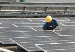 Danantara Siap Ambil Alih Proyek PLTS 100 GW Jika Swasta Enggan Berinvestasi