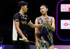 Fajar/Fikri Pertahankan Peringkat Dua Dunia BWF