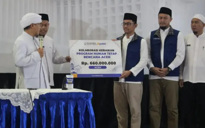 Aa Gym Salurkan Bantuan Rp 660 Juta untuk Hunian Tetap Korban Bencana di Aceh