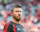 Manchester United: Terlambat Cari Bek Kiri, Penyesalan Menanti Carrick?