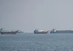Perang Enam Bulan Iran: Selat Hormuz Tergerus, Pelaut Terkatung-katung