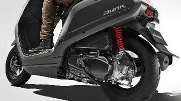 Honda Dunk 125 Baru, Iritnya Bukan Main untuk Jelajah Jakarta-Bandung