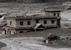 Banjir Bandang di Perbatasan Nepal-Tibet Renggut Ratusan Nyawa dan Hilangkan Wisatawan