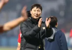 Kim Sang Sik Ungkap Perasaan Usai Bawa Vietnam Juara Piala AFF 2026