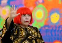 Seniman Visioner Yayoi Kusama Tutup Usia di 97 Tahun