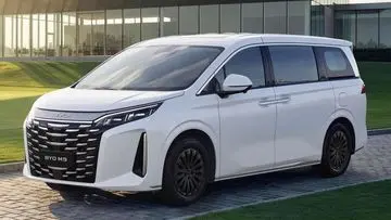 BYD Siap Luncurkan M9, Varian Lebih Terjangkau dari Denza D9 di Indonesia