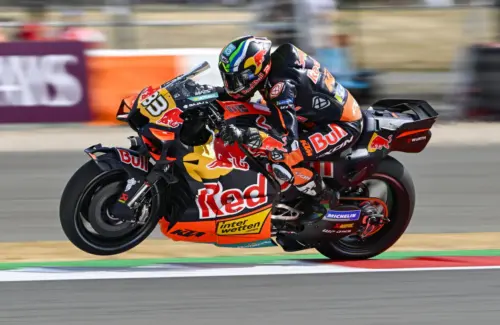 Kekhawatiran Brad Binder: Cadangan Mesin KTM Menipis Jelang Akhir Musim MotoGP