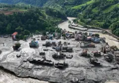 Banjir Bandang Nepal Tewaskan Ratusan, Ribuan Hilang Terjebak Lumpur