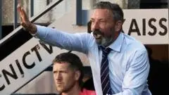 Derek McInnes Akui Tanggung Jawab Penuh atas Tersingkirnya Rangers dari Liga Konferensi