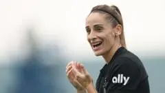 Bintang Timnas Putri Spanyol, Esther González, Tuai Kritik Usai Bergabung dengan Klub Arab Saudi