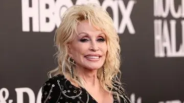 Dolly Parton Pilih Pemakaman Pribadi dan Sederhana