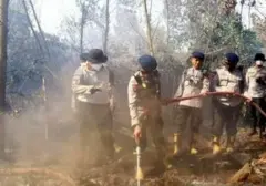Inovasi Polda Kalsel: Cairan Tepung Jadi Senjata Baru Lawan Karhutla