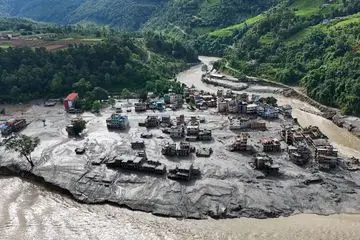 Banjir Bandang Himalaya Nepal: Diduga Setinggi 40 Meter, Picu Misterius Terungkap