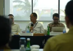 Jasaraharja Putera Berkontribusi pada Pemulihan Wisata Desa Adat Sade Pasca Kebakaran