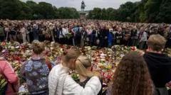Haakon VIII Naik Takhta, Norwegia Berduka Atas Wafatnya Raja Harald