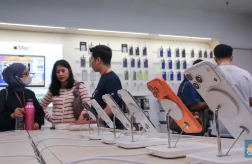 Persaingan Sengit iPhone dan Samsung: Dominasi Pasar Ponsel Terlaris Kuartal II 2026