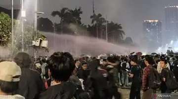 Kericuhan Pasca-Demonstrasi di Jakarta: 322 Ditangkap, 45 Jadi Tersangka, 1 Meninggal