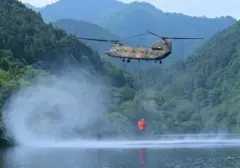 CH-47 Chinook: Sang Raksasa Udara Jepang Turun Tangan Atasi Karhutla Kalimantan