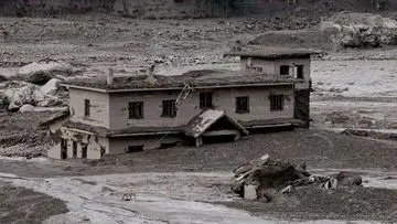 Nepal Didera Banjir Bandang Gletser, Ratusan Tewas dan Ribuan Hilang