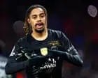 Liverpool Capai Kesepakatan Rp2,3 Triliun untuk Bradley Barcola, Tes Medis Akhir Pekan Ini