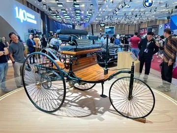 Benz Patent-Motorwagen: Mengintip Desain Revolusioner Mobil Pertama Dunia